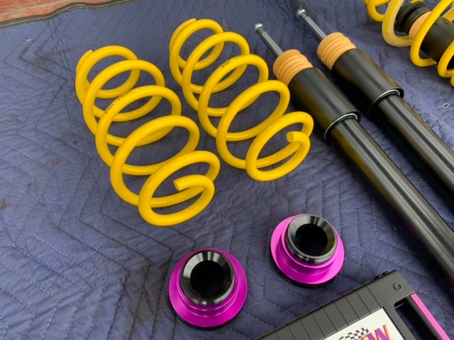 ◇Volkswagen The Beetle [16CBZ] KWサスペンションキット取付