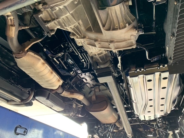 ◇MITSUBISHI DELICA SPACE GEAR [PF6W] Nnxudol 900施工・リアスタビ