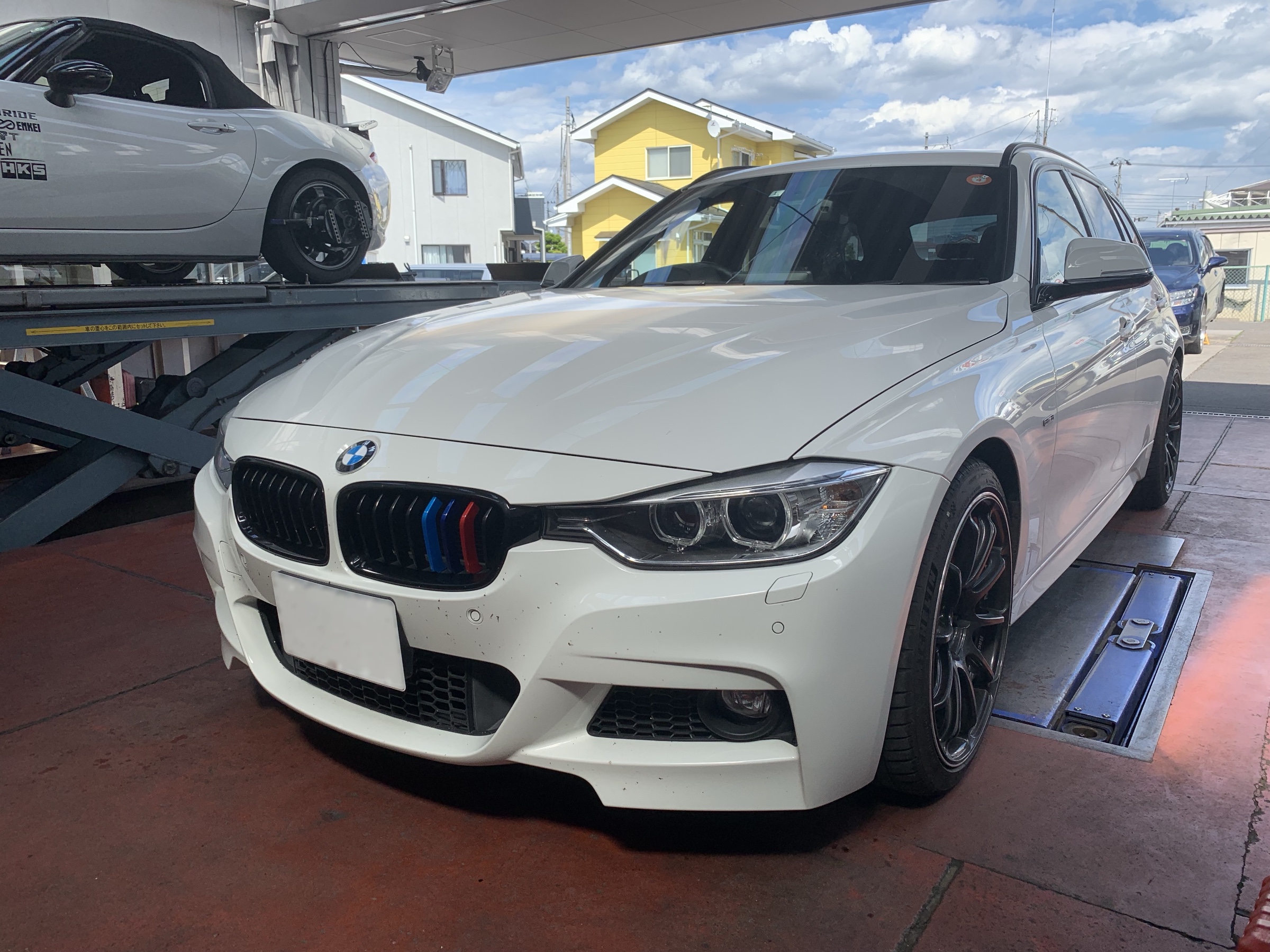 BMW 3シリーズツーリング 3Dデザイン スポーツペダル | BMW | スタッフ