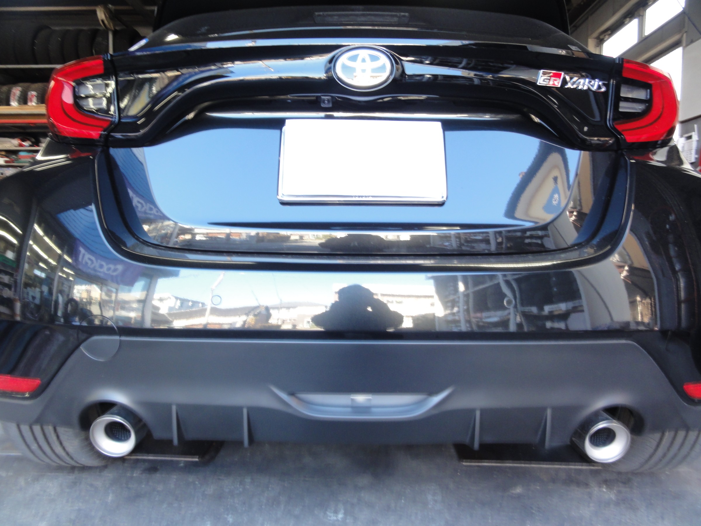 GRヤリス（MXPA12）フジツボ製スポーツマフラー「オーソライズR（保安