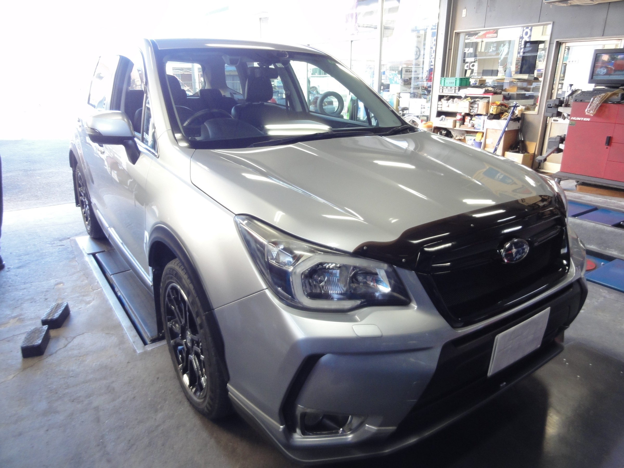 フォレスター（SJG）HKS製車高調「ハイパーマックスⅣ GT