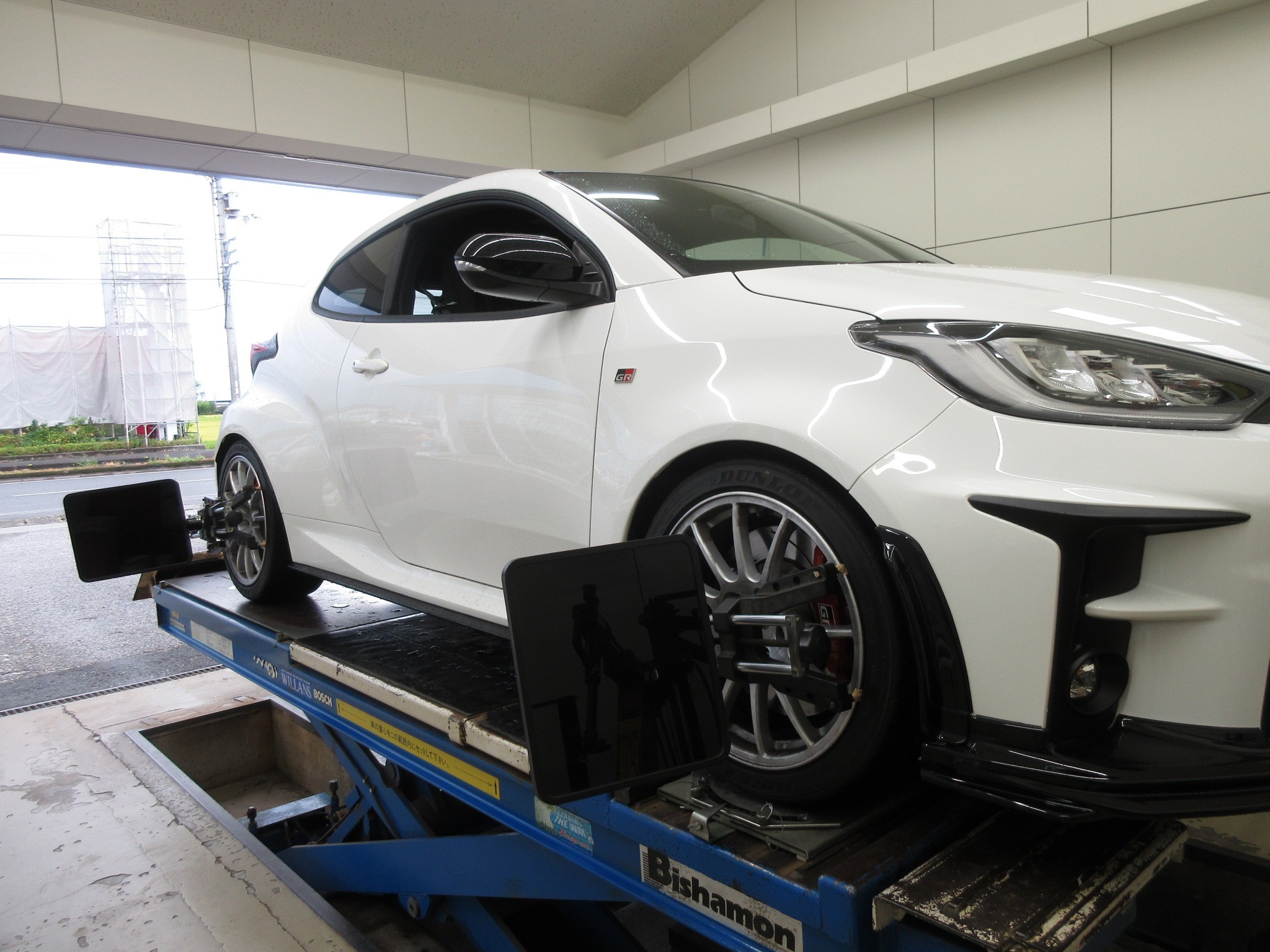 GRヤリスで本気の走りをお求めならこの車高調がオススメですよ！トヨタ