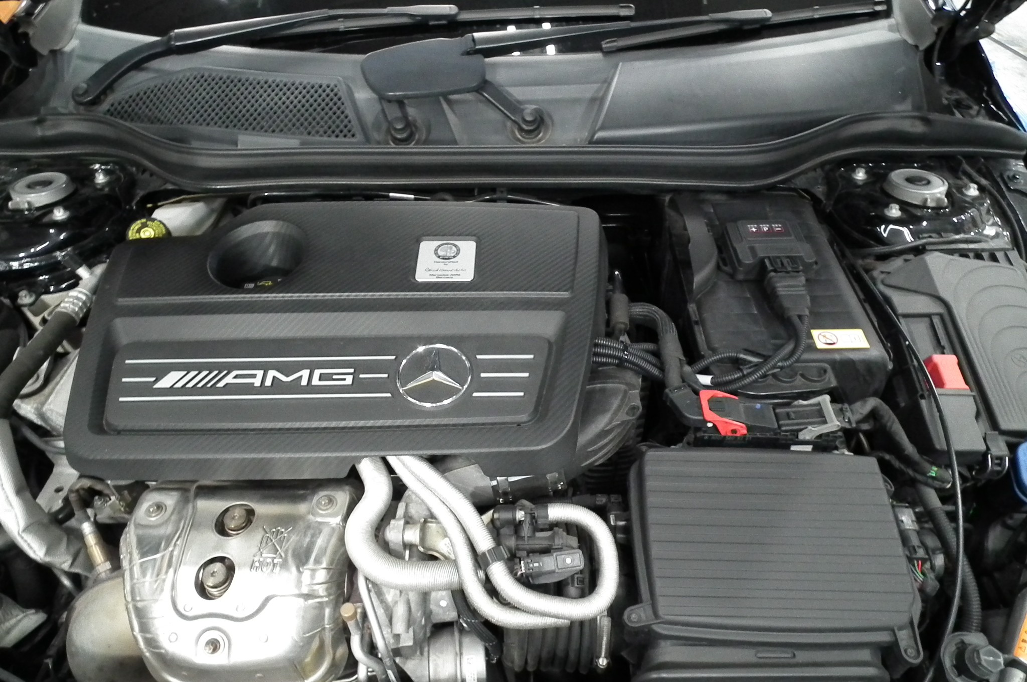 メルセデスAMG GLA45 【 DTE Power Control 取り付け 】作業紹介
