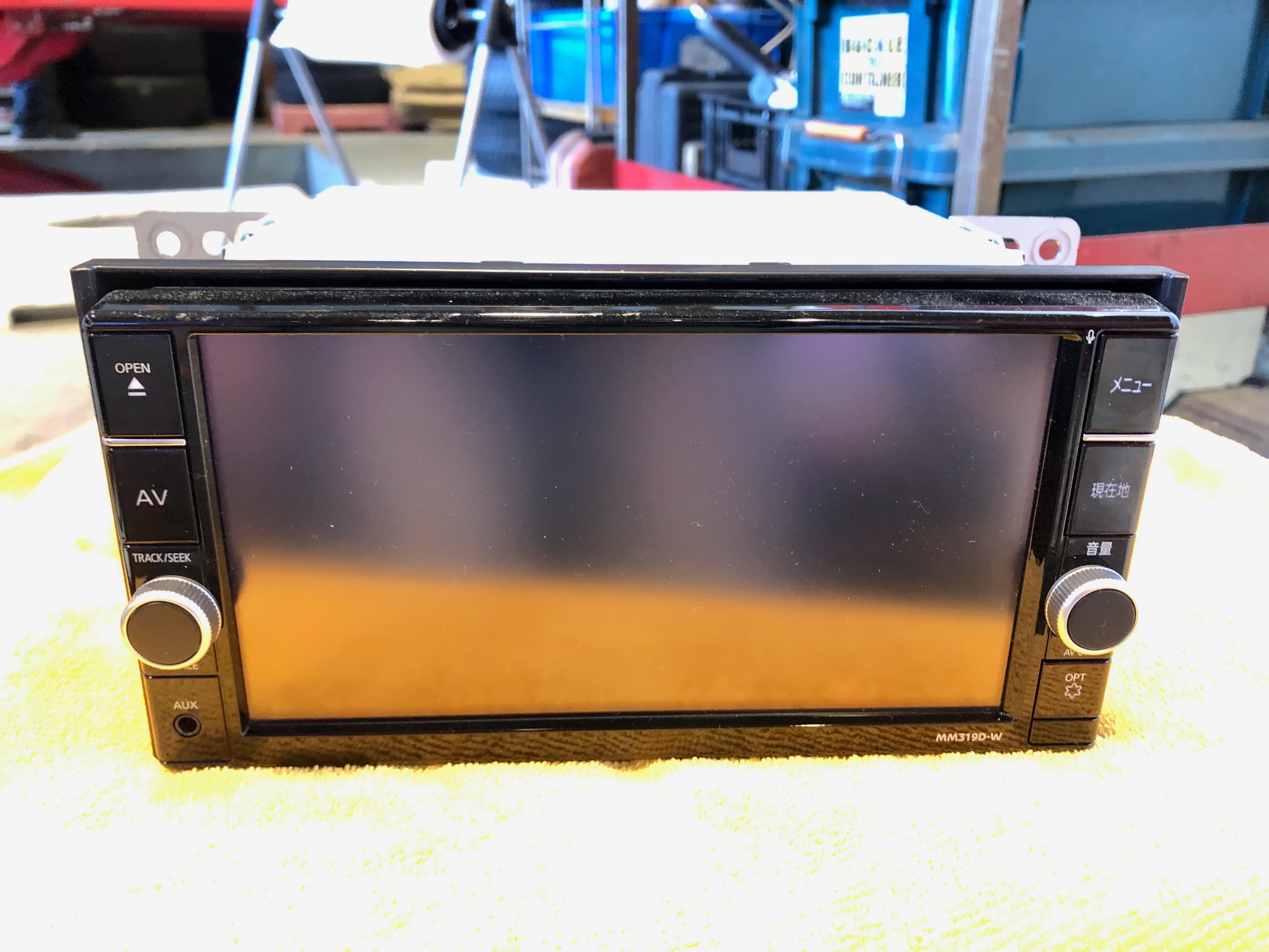 新品未使用 車種専用取付キット付き ALPINE アルパイン 大画面カーナビ