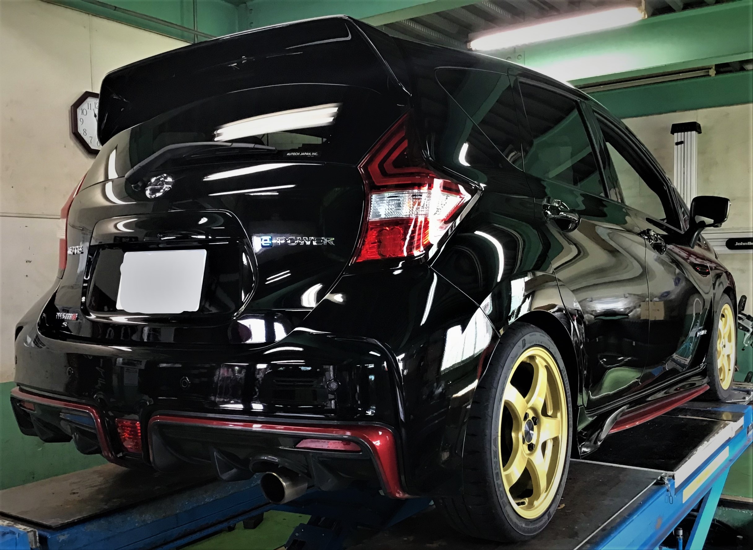 HE12 ノートe-POWER nismo S マフラー交換☆ | 日産 ノートNISMO