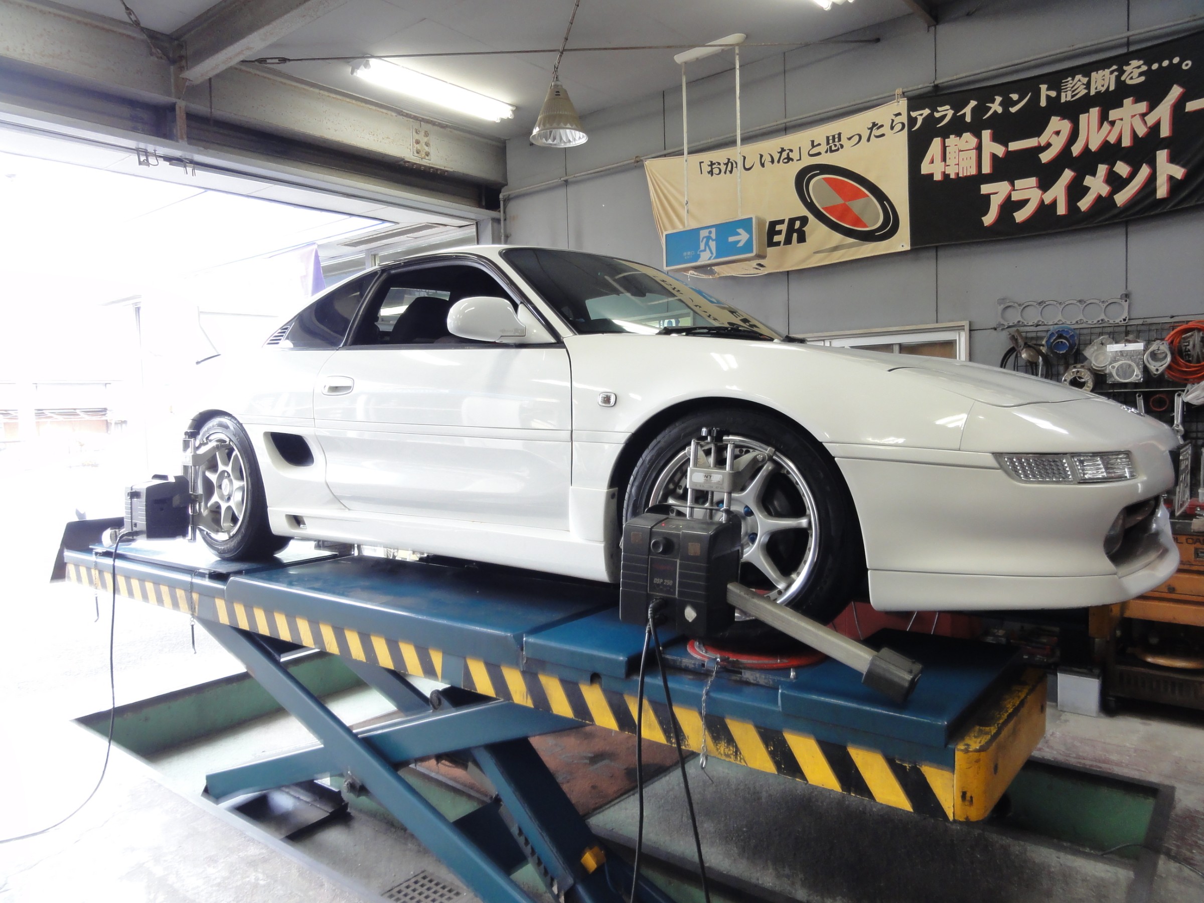 MR2（SW20）クスコ製車高調「STREET ZERO A」＆「ピロテンションロッド