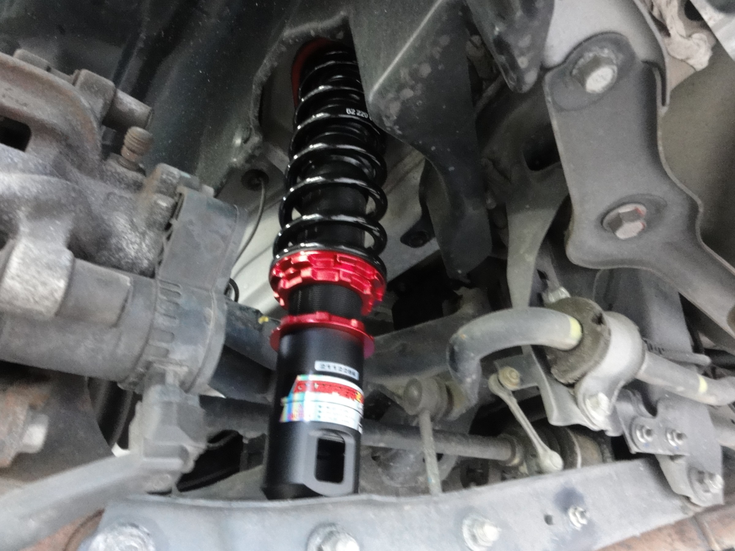 レヴォーグ（VM4）ブリッツ製車高調「DAMPER ZZ-R」（持込み