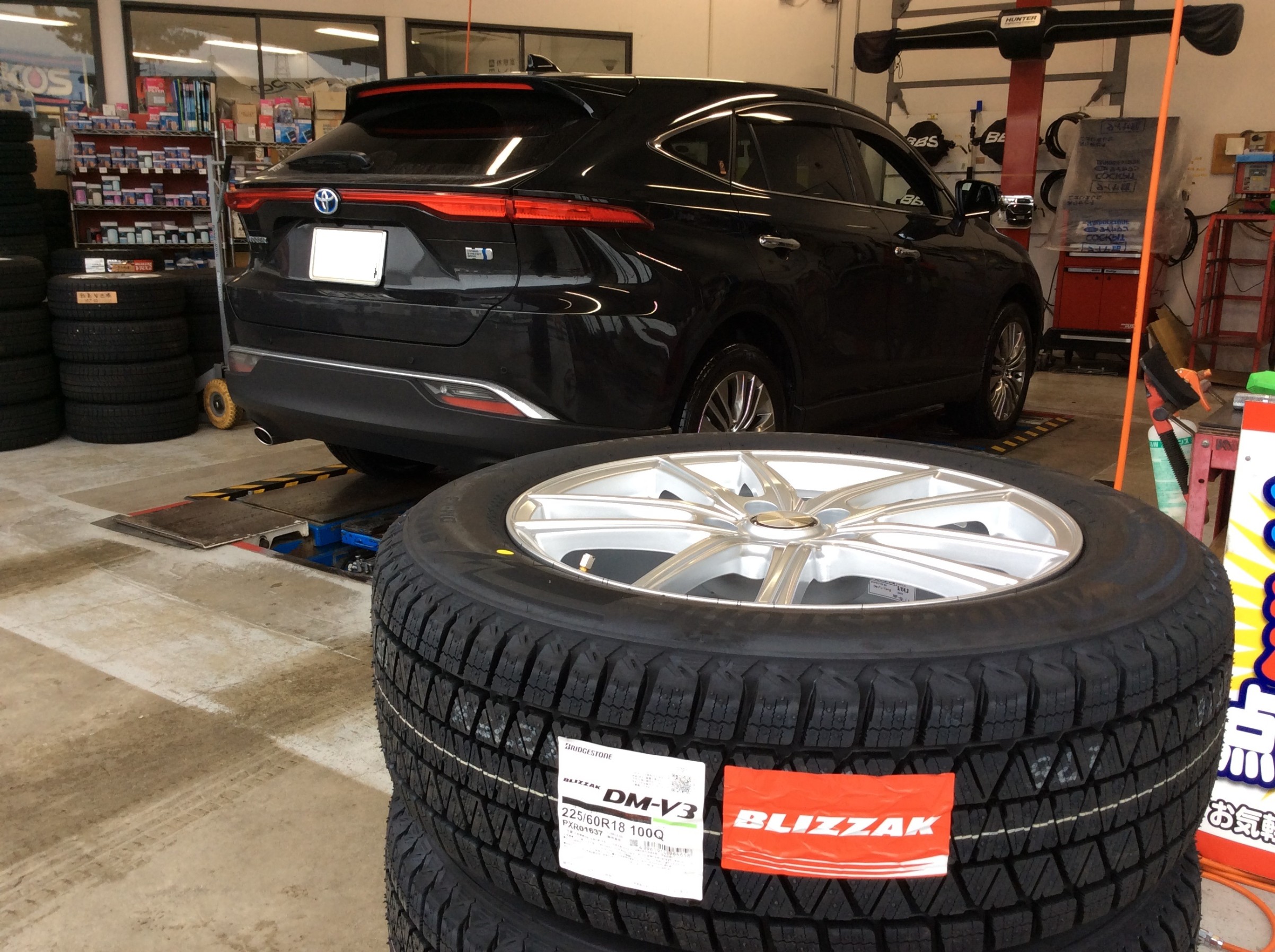 スタッドレスタイヤに交換します！ | スタッフ日記 | コクピット 名取