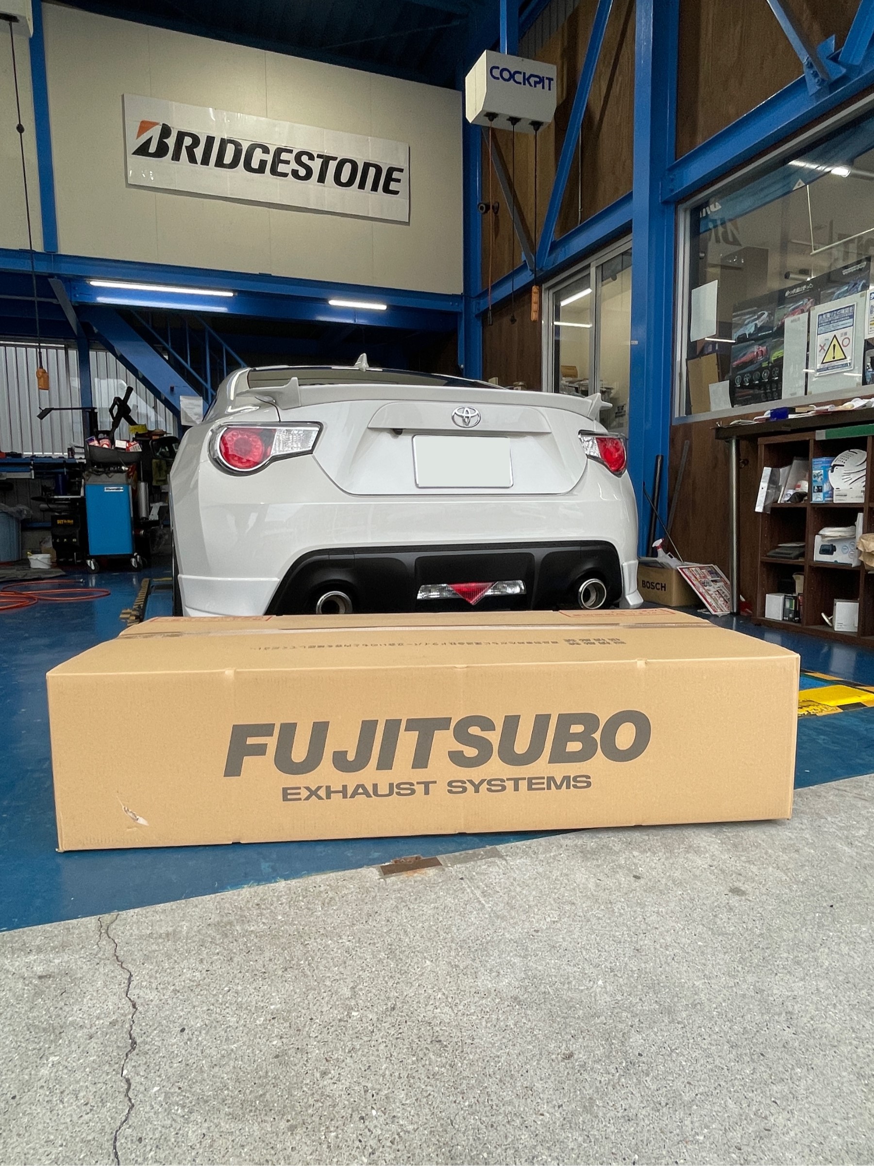 ☆トヨタ 86 フジツボ オーソライズS 取り付け☆ | トヨタ 86 吸・排気