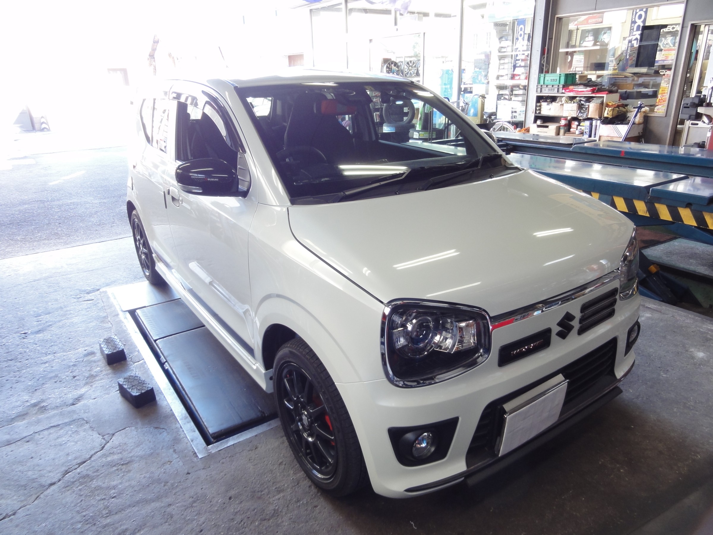 アルトワークス（HA36S）柿本製保安基準適合スポーツマフラー「GT box