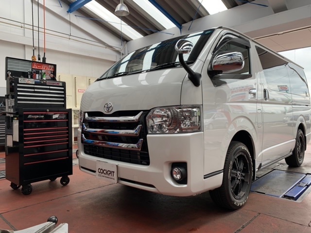 ◇TOYOTA HIACE [KDH206] 用品取付 CUSCO 前後スタビライザー・Uボルト