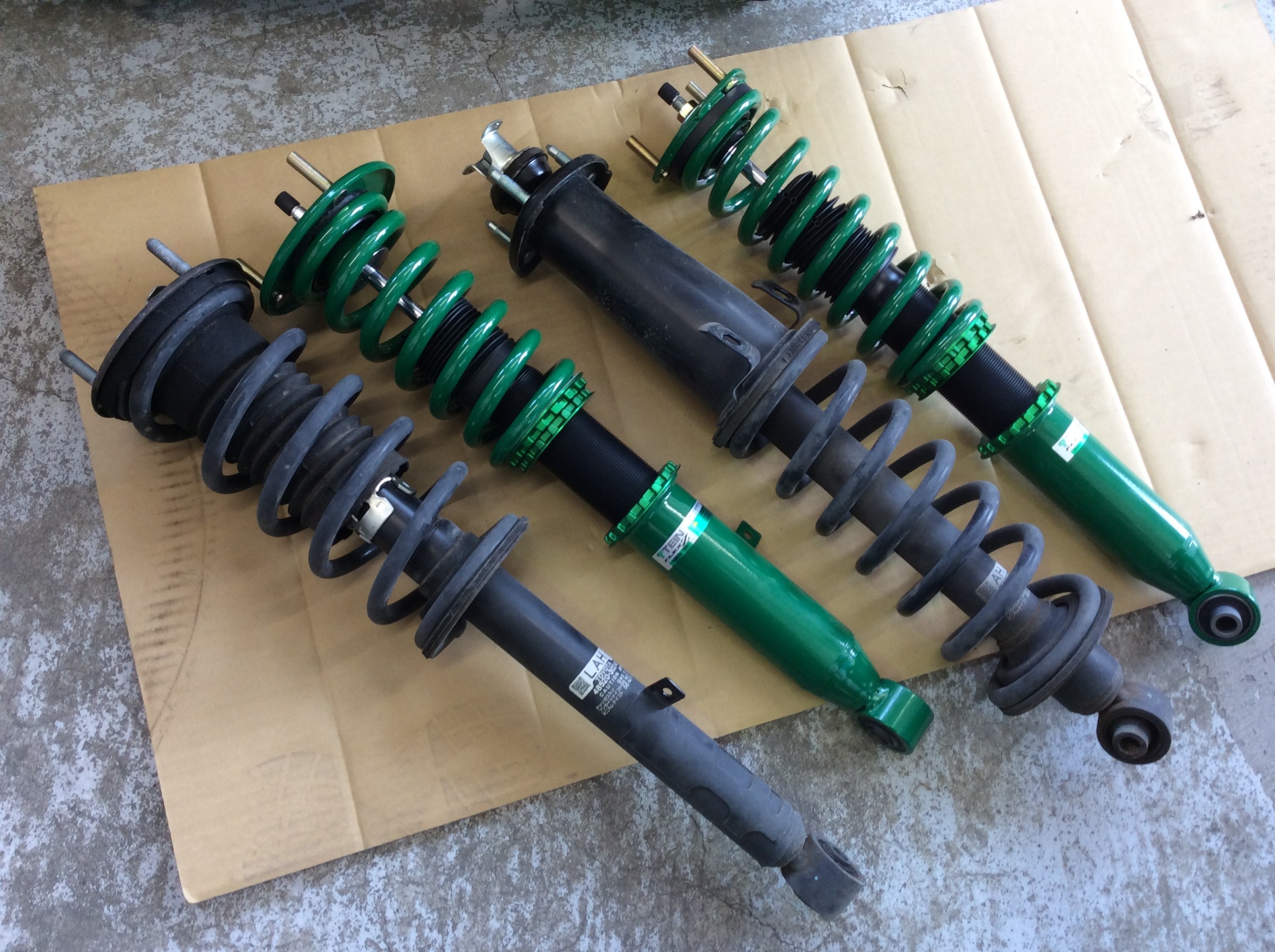 クラウンGRS204 車高調取り付けます！ | トヨタ クラウン 足