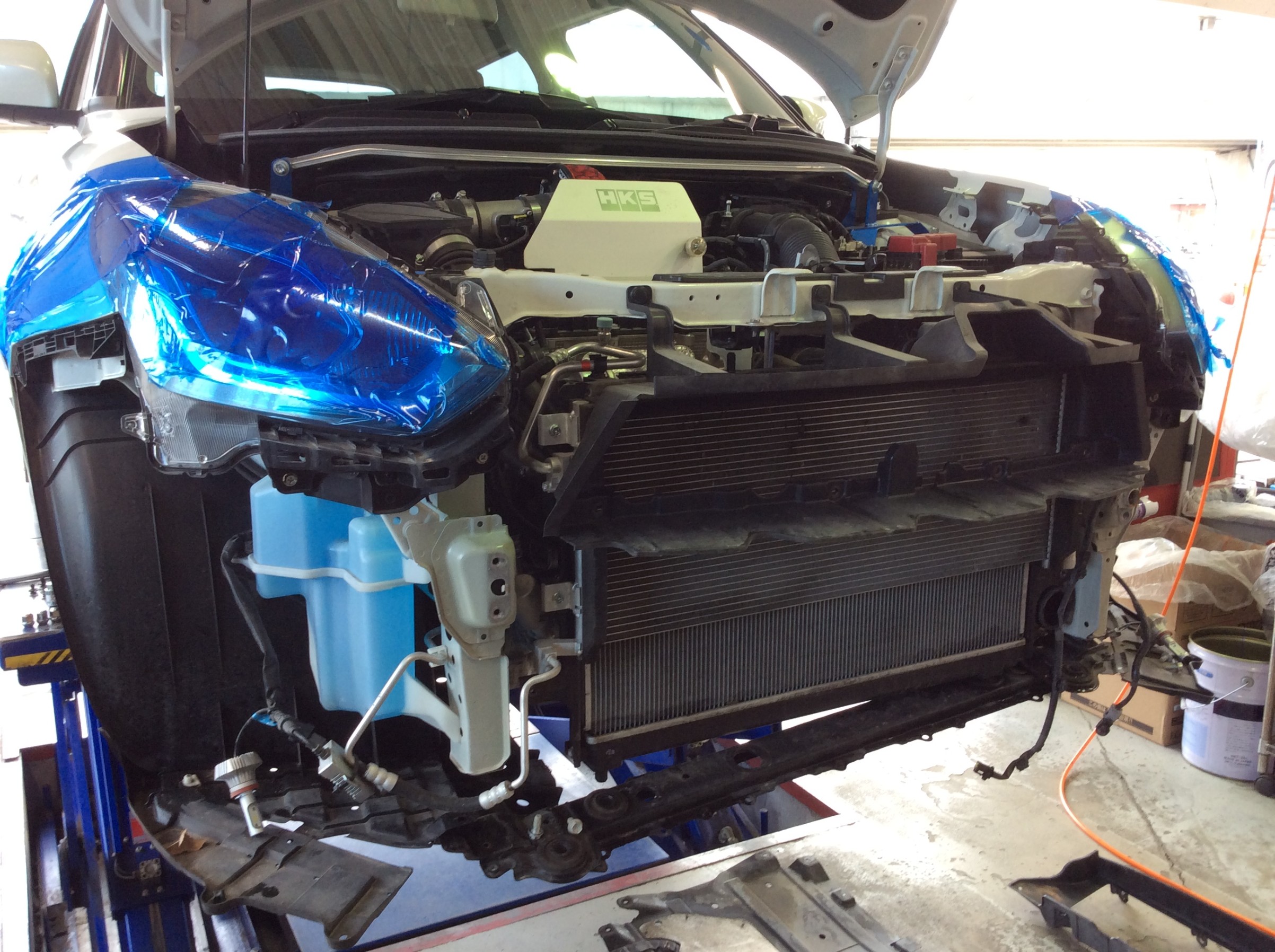 スイフトスポーツ ZC33S インタークーラー＆ブースト計取り付けます