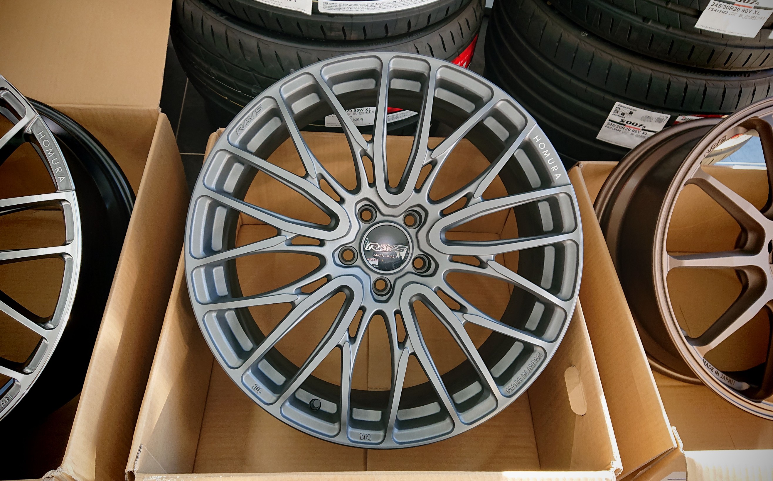 RAYS（レイズ） の新顔・・・ 4モデルが“顔見せ”に来店しました
