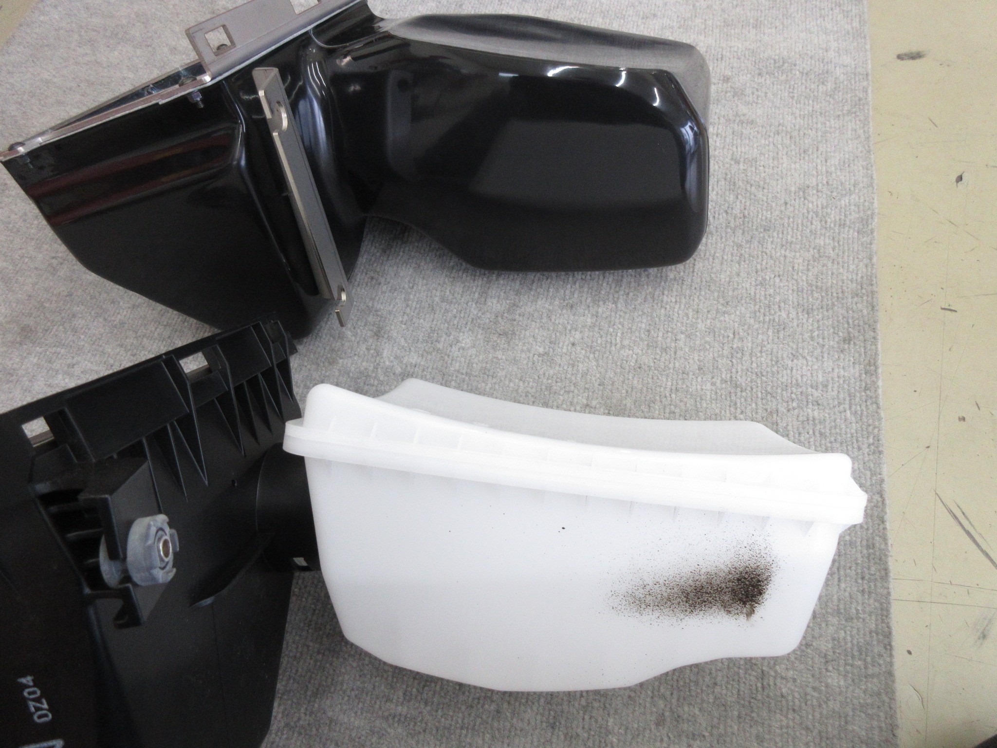 さりげなく吸気効率を上げたい方にはオススメの逸品です!スバル さりげなく吸気効率を上げたい方にはオススメの逸品です!スバル