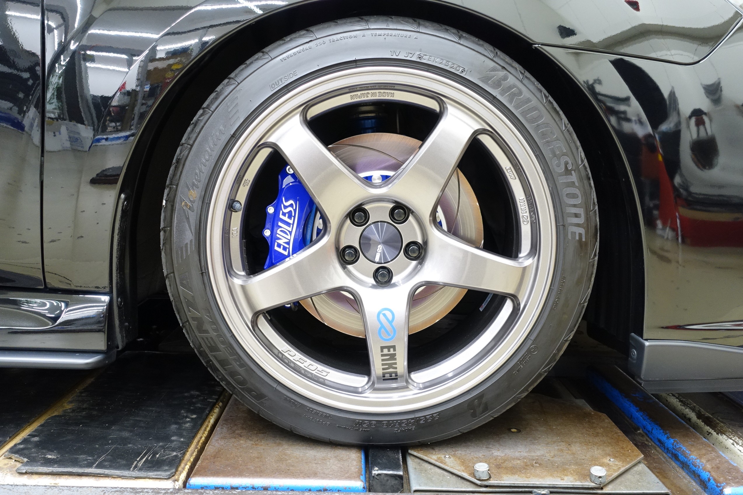 ENDLESS エンドレス システムインチアップキット BP5 355×32 レガシィ RacingMONO4 GT spec.B BL5  EDZ4XBL5