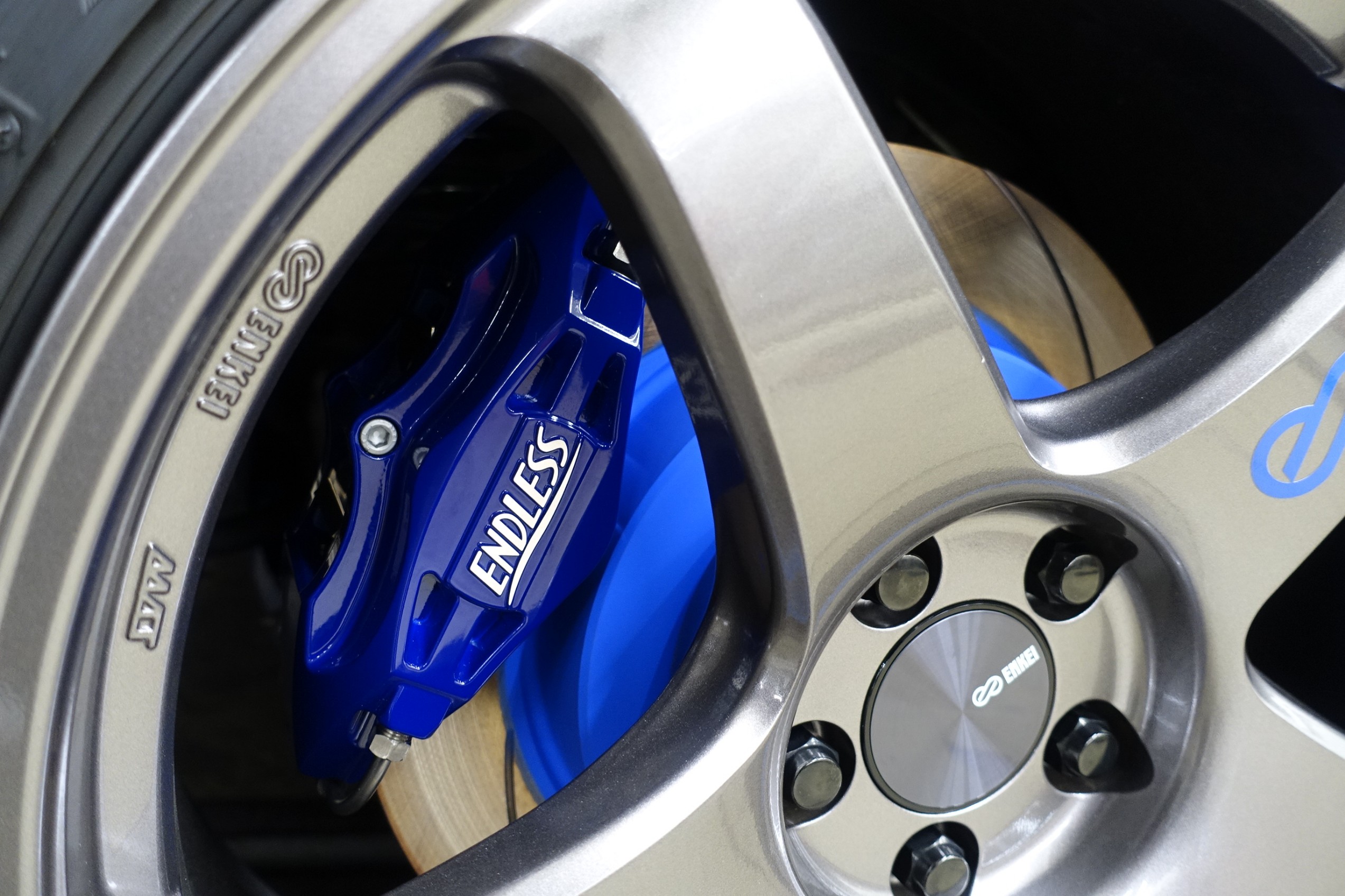 ENDLESS エンドレス システムインチアップキット BP5 355×32 レガシィ RacingMONO4 GT spec.B BL5  EDZ4XBL5