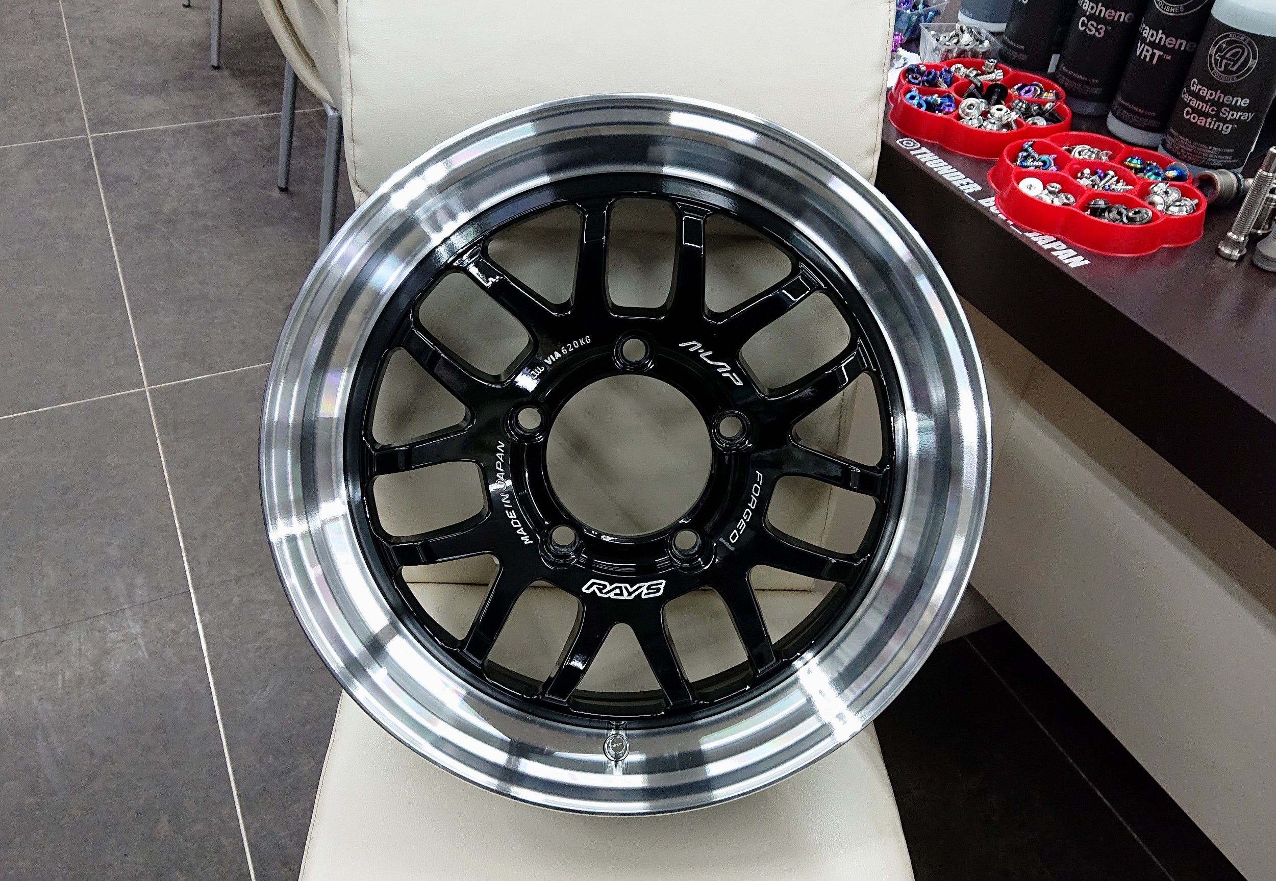 Raysエーラップ　16インチ　　ジムニー用　ホイールのみです。 imgrc0085692584.jpg