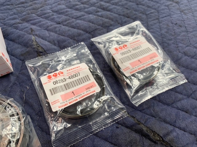 DWS ジップフーディ　受注生産品 CATEGORY ジップパーカー | DWS STORE