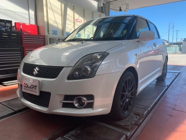 ◇SUZUKI SWIFT SPORT [ZC31S] 用品取付 CUSCO SPORT S サスペンション