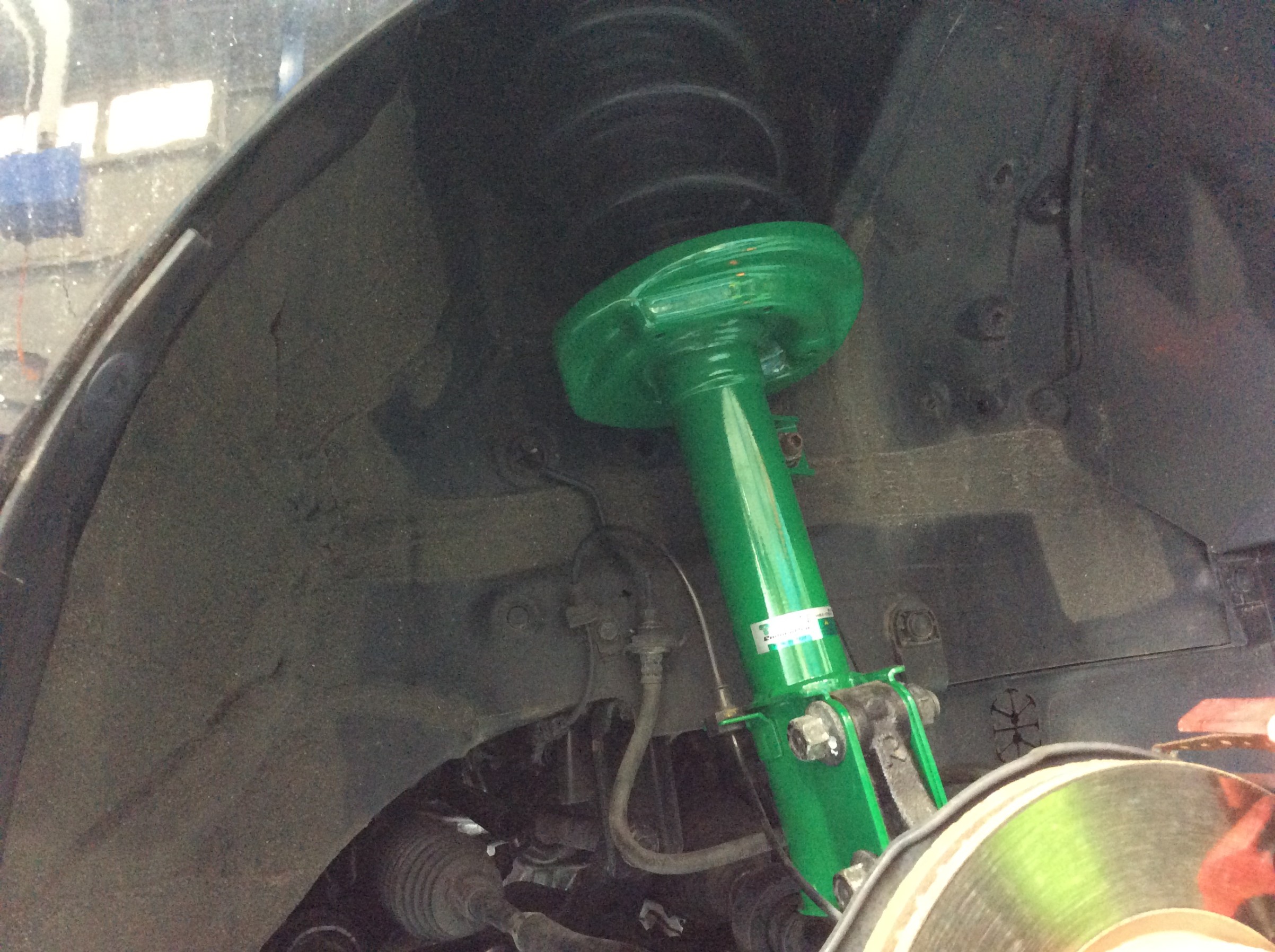 今回も足廻りのリフレッシュ | ホンダ オデッセイ 足まわり