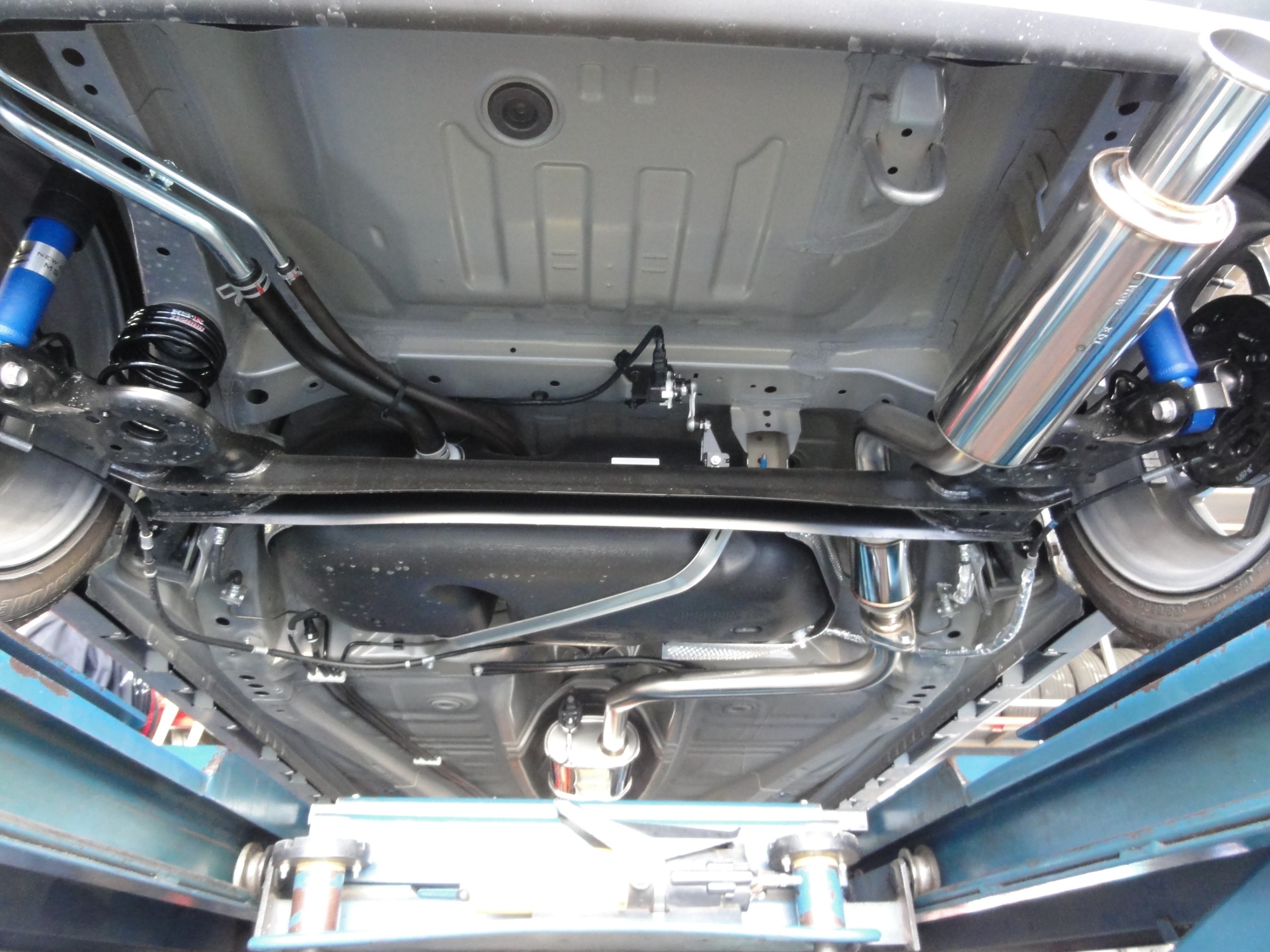 アルトワークス（HA36S）KYB製ショックアブソーバー「ニューSR MS