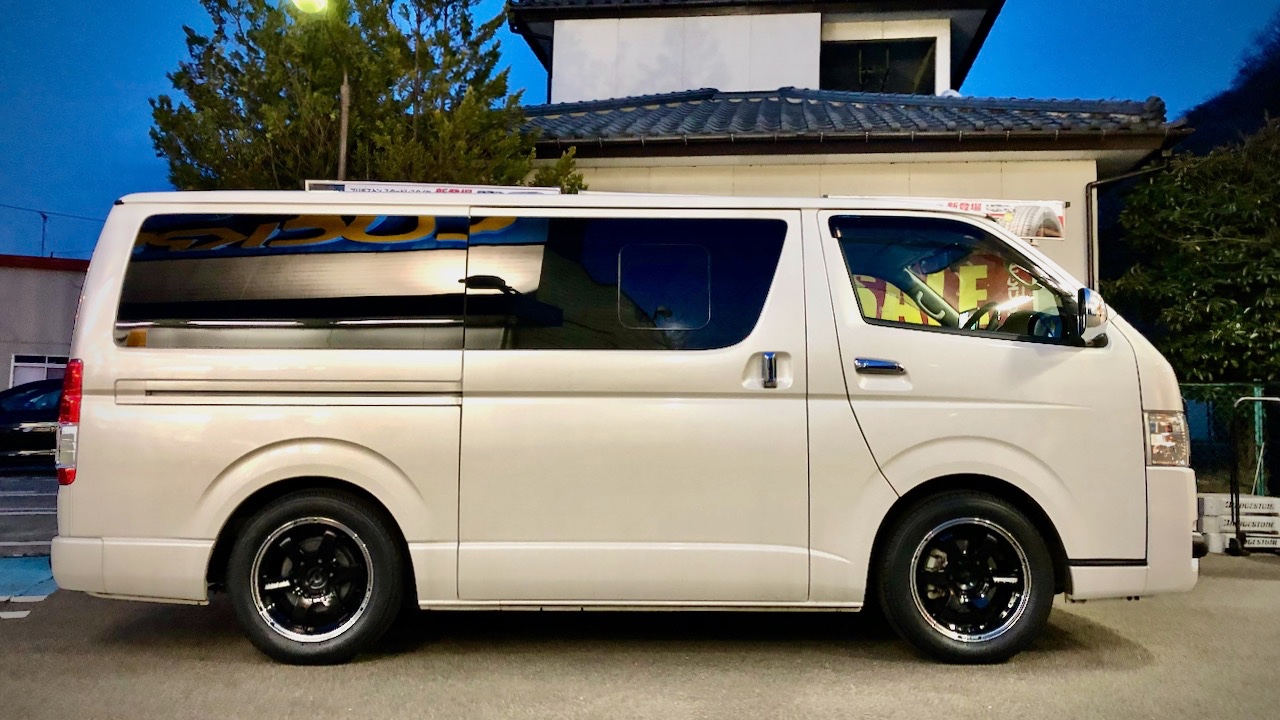 ☆ハイエース☆Ripreza☆2022年製☆BRIDGESTONE㊵