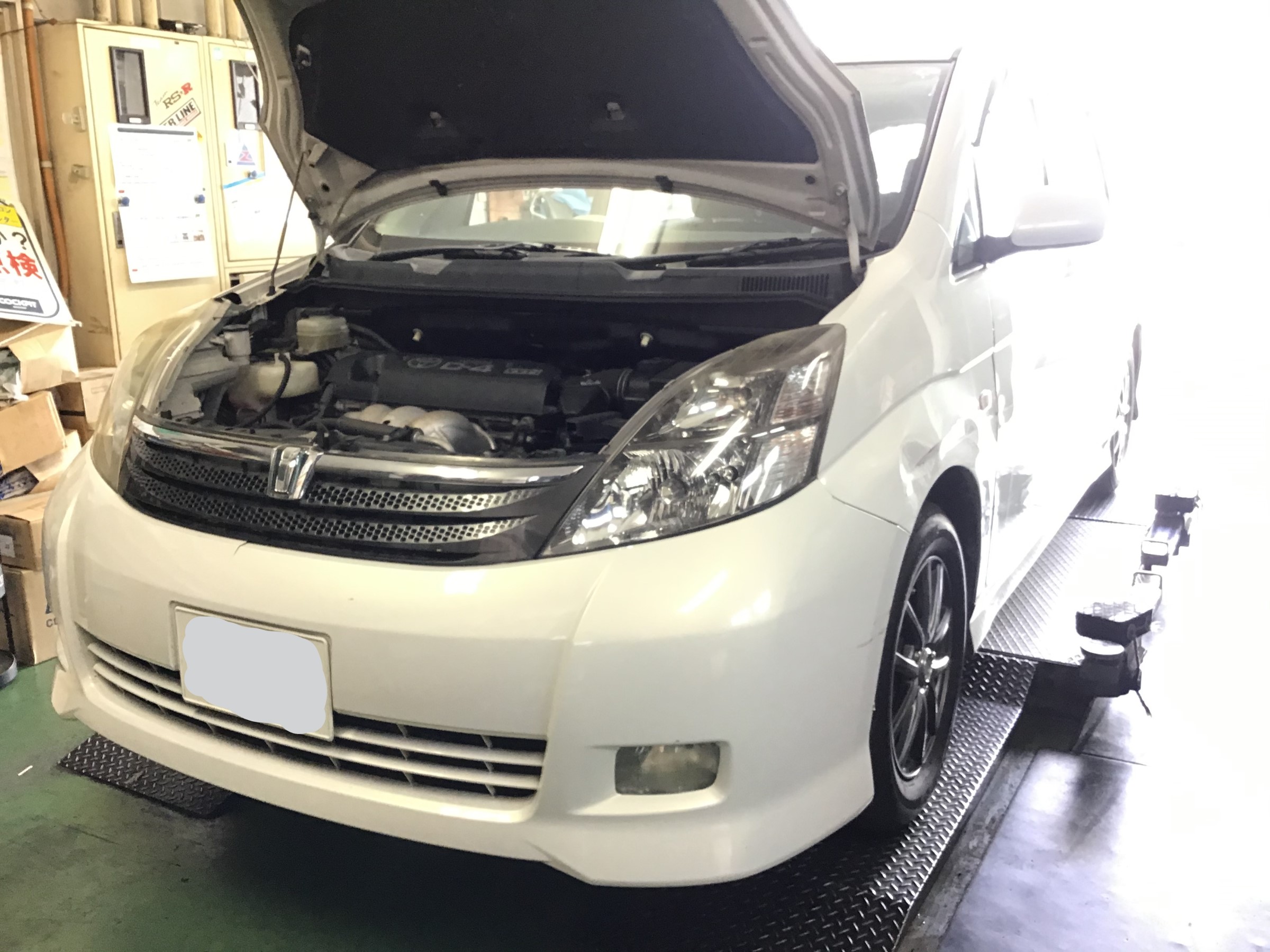 直噴エンジンの弊害 アイシス プラグ コイル交換 トヨタ アイシス その他パーツ その他 点火系パーツ アフターパーツ取り付け事例 コクピット 麻生 お店の得意技紹介