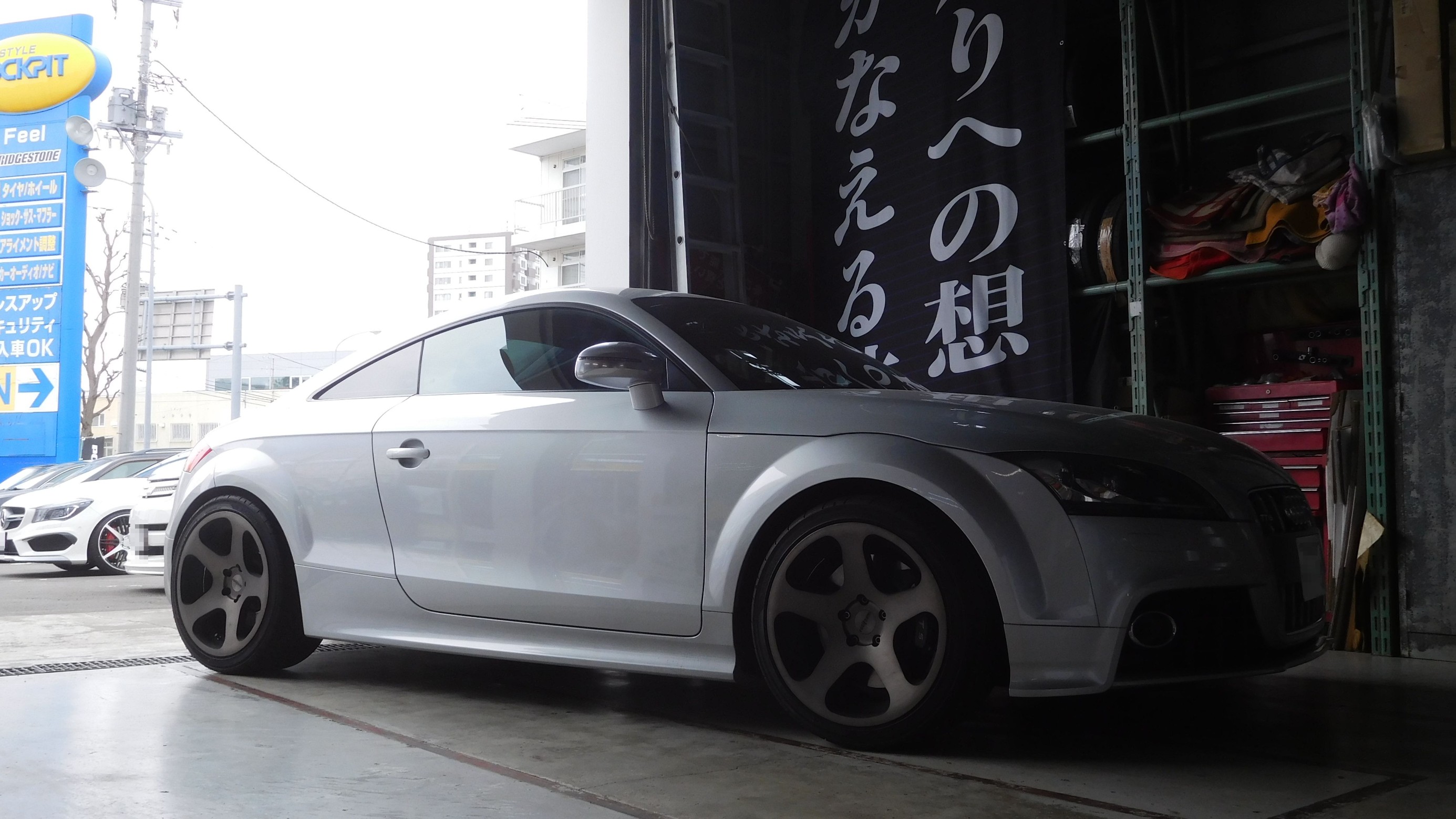AUDI TTS に車高調取付＆4輪アライメント調整と エンジンオイル