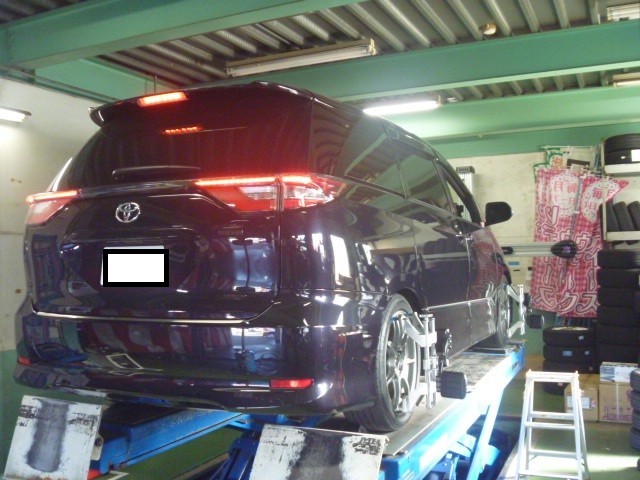車高調メンテナンス＋車高UP☆ | トヨタ エスティマ 足まわり