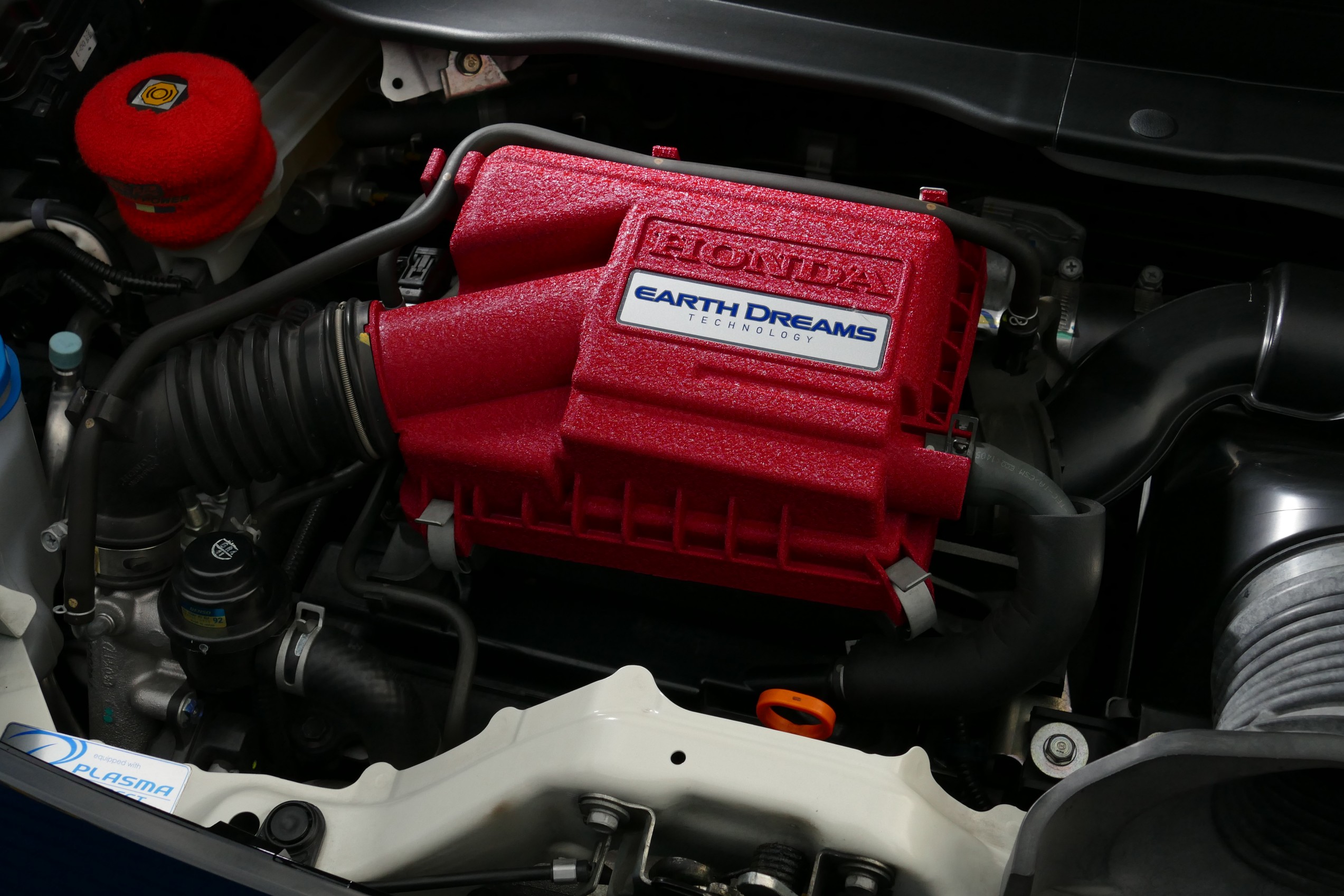 絆 が生み出すこだわりのパーツチョイスで 目指すはオンリーワンのn One Jg1 オーナーズカーインデックス カスタマイズカー紹介 コクピット 55 お客さまの車高調 ドレスアップ カスタマイズなど加工取付事例車両の紹介