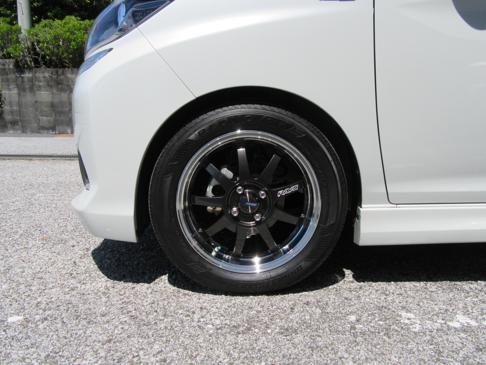 ソリオバンディット Ma36s に 鍛造 ディープリムの Rays A Lap P を取り付け 店長アサコのブログ コクピット 55 車のカスタマイズにかかわるスタッフより