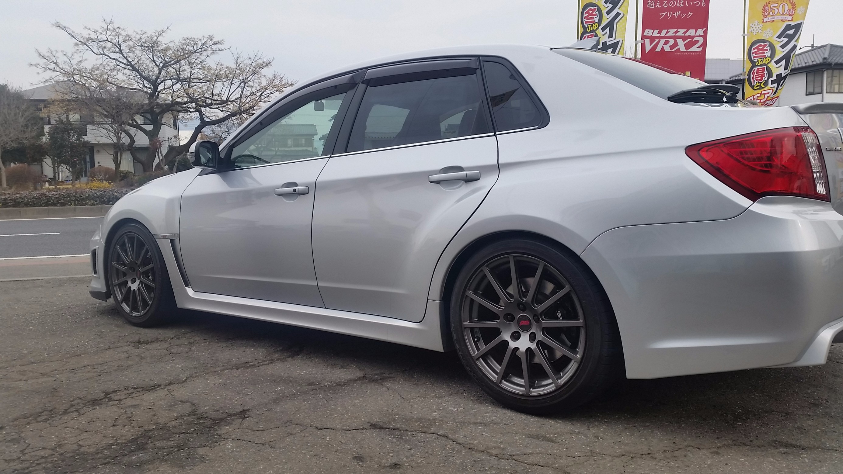 GVF インプレッサWRX STI × オーリンズ DFV サスペンション