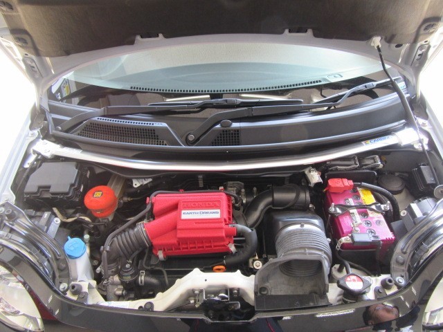 絆 が生み出すこだわりのパーツチョイスで 目指すはオンリーワンのn One Jg1 オーナーズカーインデックス カスタマイズカー紹介 コクピット 55 お客さまの車高調 ドレスアップ カスタマイズなど加工取付事例車両の紹介