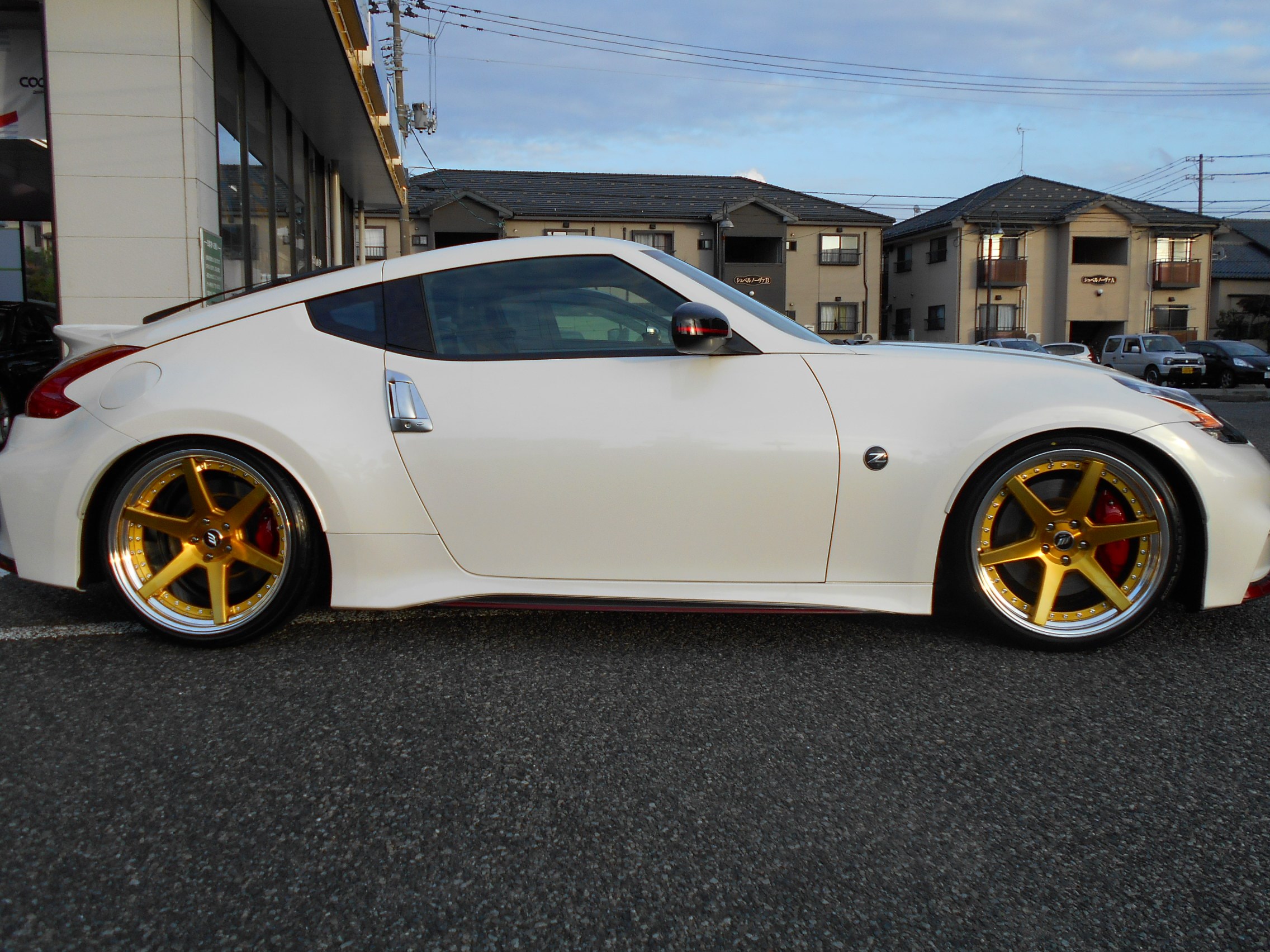 日産 フェアレディZ Z34 ニスモ ✖ タイヤ＆ホイール装着♪ | 日産
