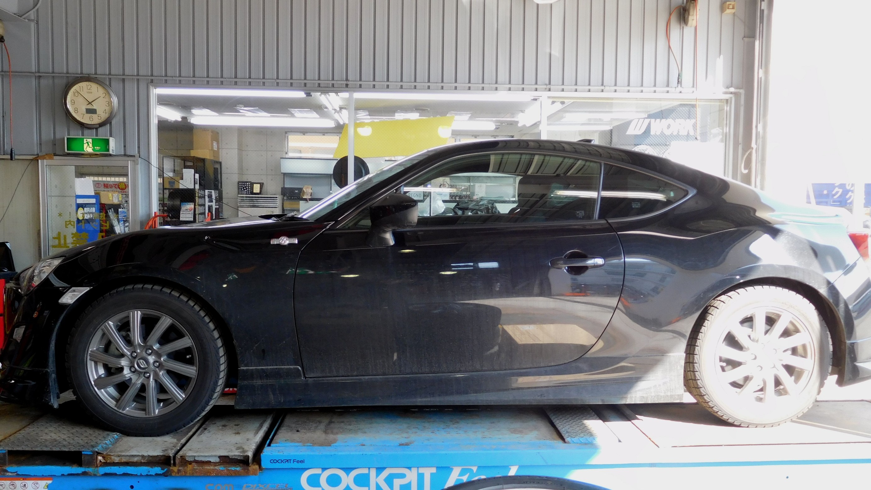 トヨタ 86（ハチロク）ZN6 へ車高調 取付作業 ／ CUSCO（クスコ）CUSCO