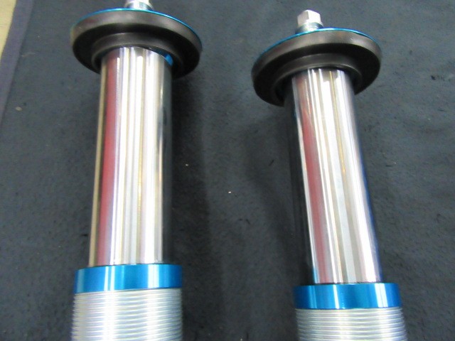 レガシィBRGに「男のクスコ スポーツS」を取り付け！ | スバル