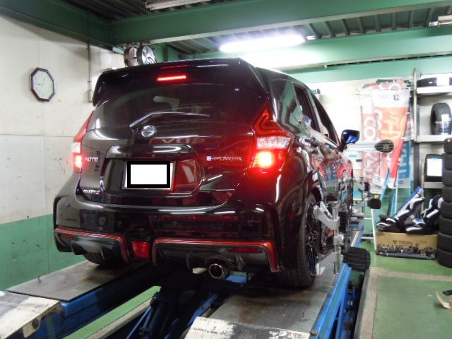 NOTE e-POWER NISMOへの車高調取り付け♪ | 日産 ノート 足まわり