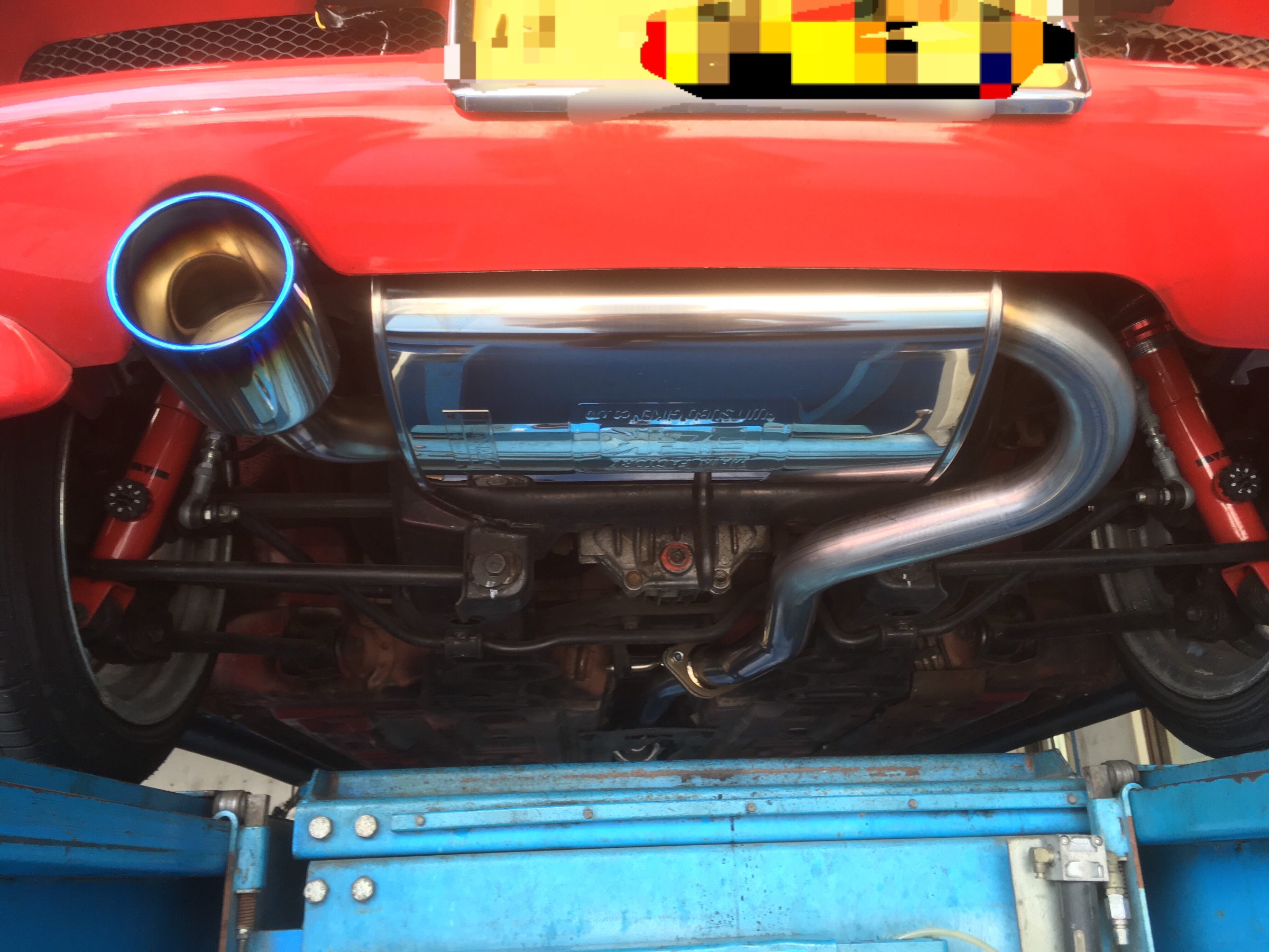 カプチーノ マフラー カプチーノにマフラー取り付け | スズキ カプチーノ 吸・排気系 | カスタマイズ日記 | コクピット 相模原 |  車のカスタマイズにかかわるスタッフより