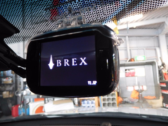 ホンダ ヴェゼル ハイブリッド に 大人気 ドライブレコーダー Brex ブレックス Smart Reco c410 取付 ホンダ ヴェゼルハイブリッド Av カーナビ ドライブレコーダー Etc Av カーナビ ドライブレコーダー Etc オーディオ取付 Feel Book スタイル