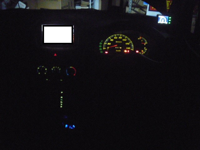 軽自動車だって 面白いのなんのって パート ダイハツ Hid Led その他電装系 Hid Led その他電装系 各種電装品 アフターパーツ取り付け事例 コクピット 麻生 お店の得意技紹介