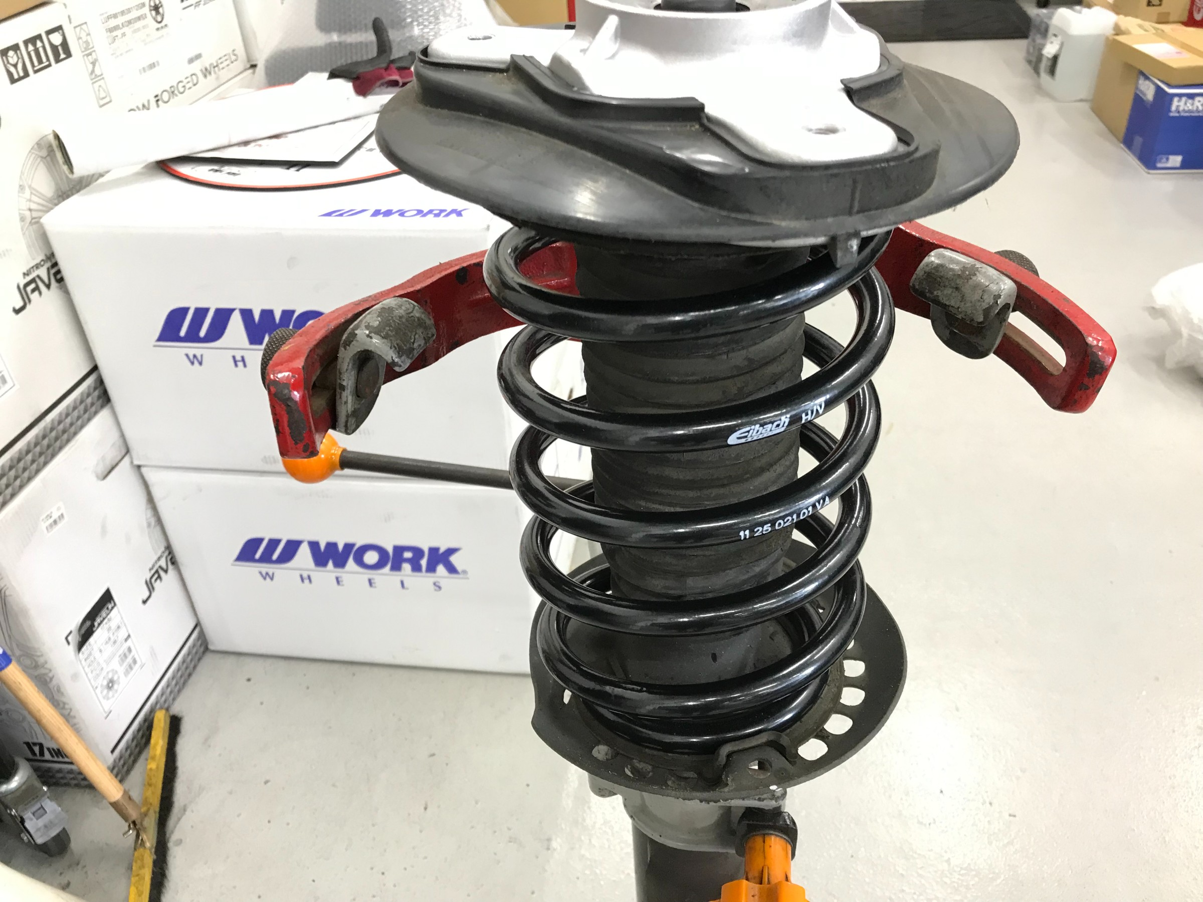 W212…アイバッハPRO-KIT。 | 取り付け事例 | コクピット21世田谷 | お