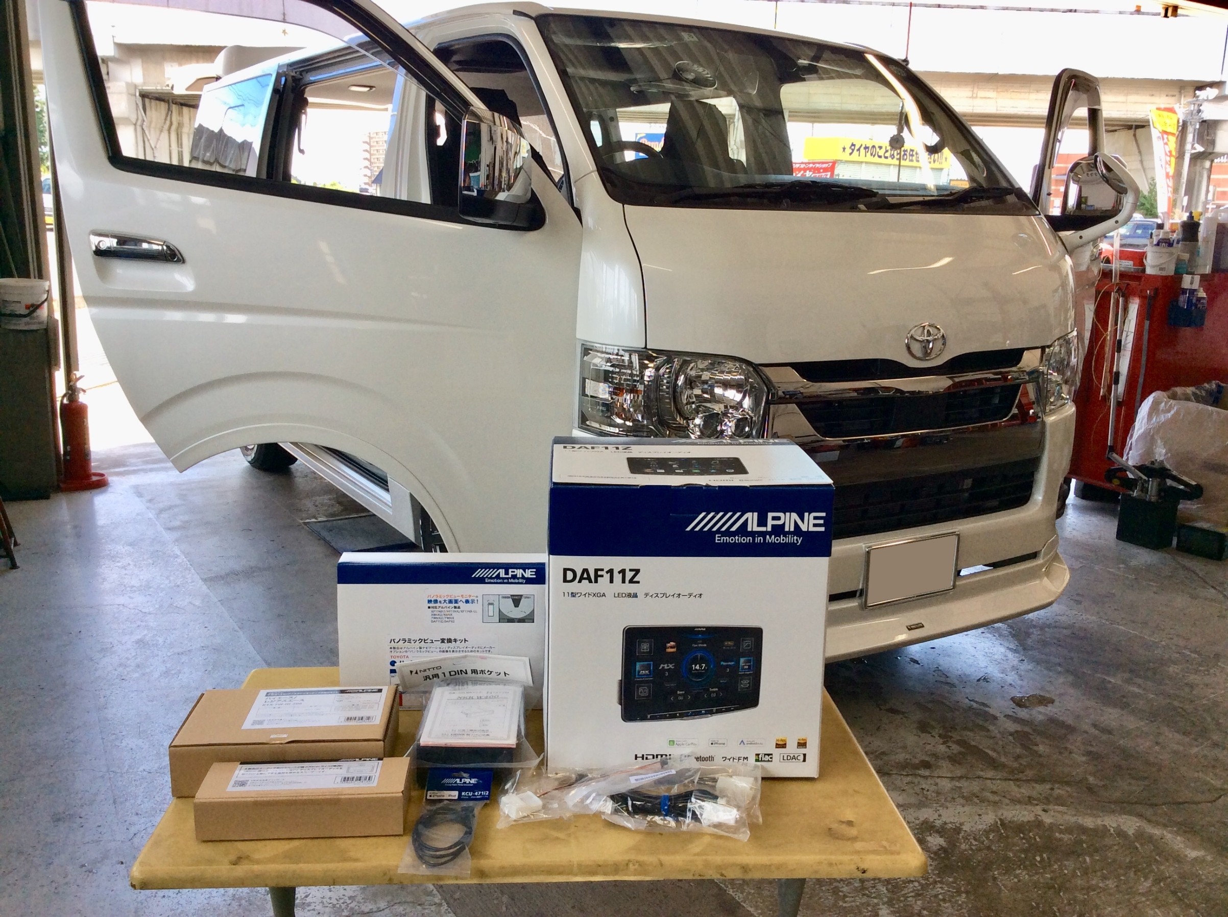 ハイエース GDH206V ディスプレイオーディオ取り付けます！ | トヨタ