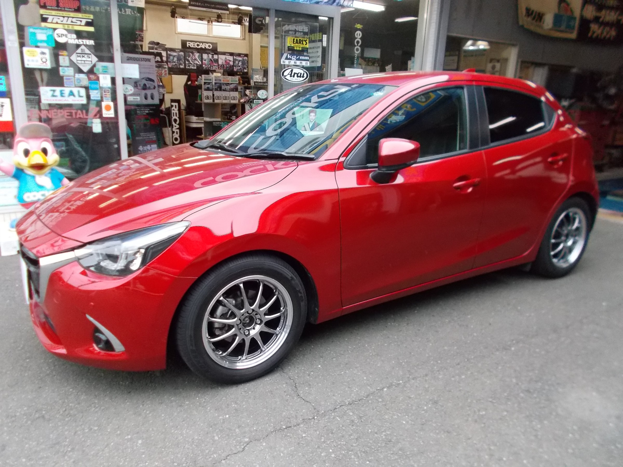 デミオ テイン製の車高調「フレックスZ」装着&アライメント デミオ テイン製の車高調「フレックスZ」装着&アライメント