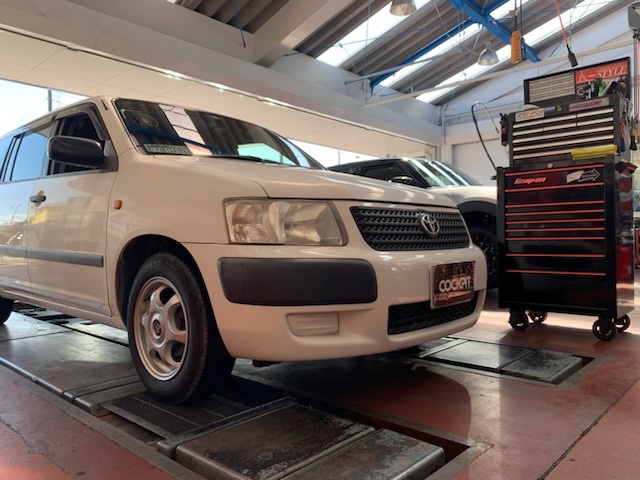 ◇ TOYOTA SUCCEED [NCP51] 用品取付 ナルディクラシックステアリング