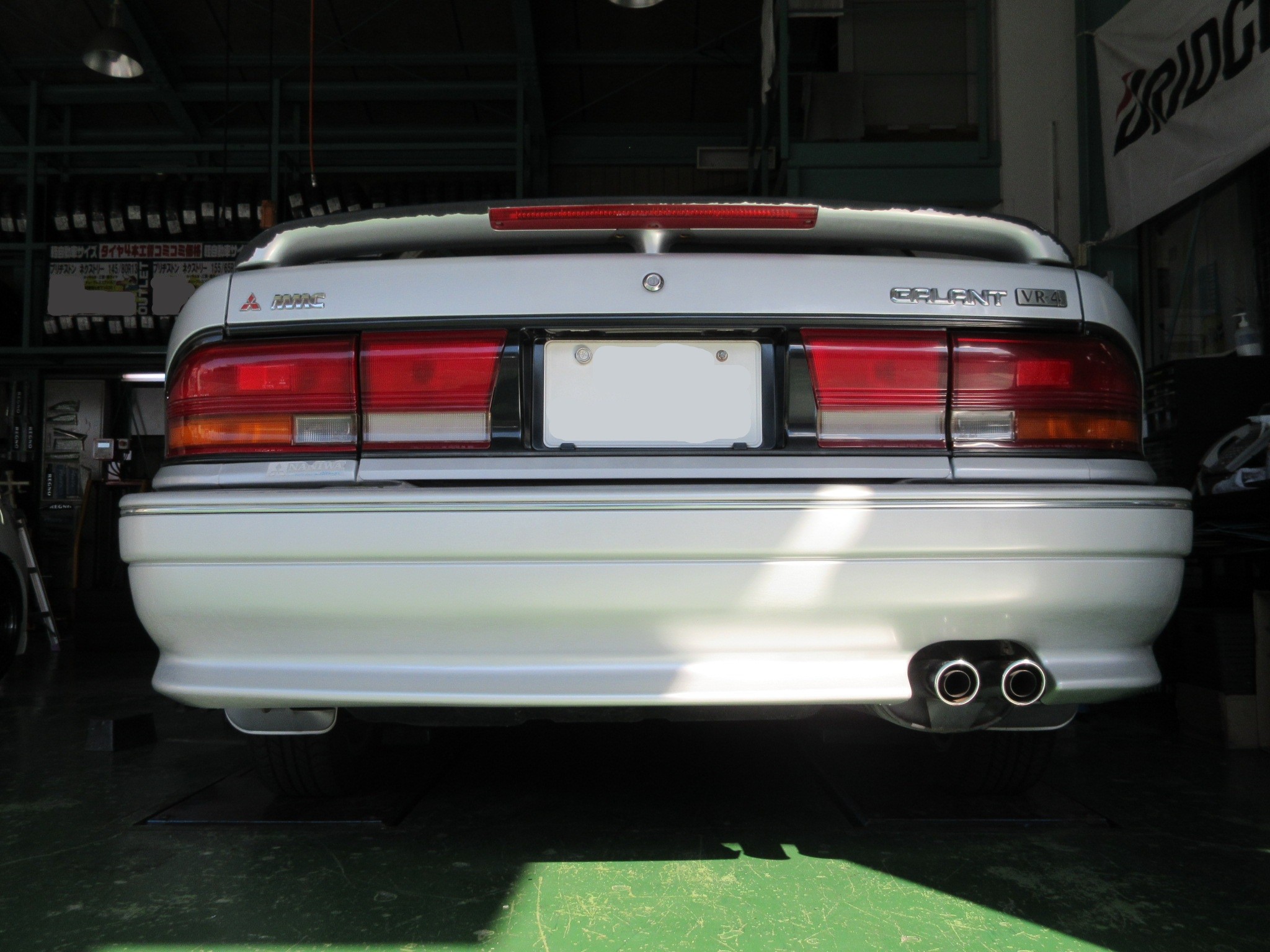 純正部品生産終了のお車のマフラー交換 | 三菱 ギャラン 吸・排気系 吸