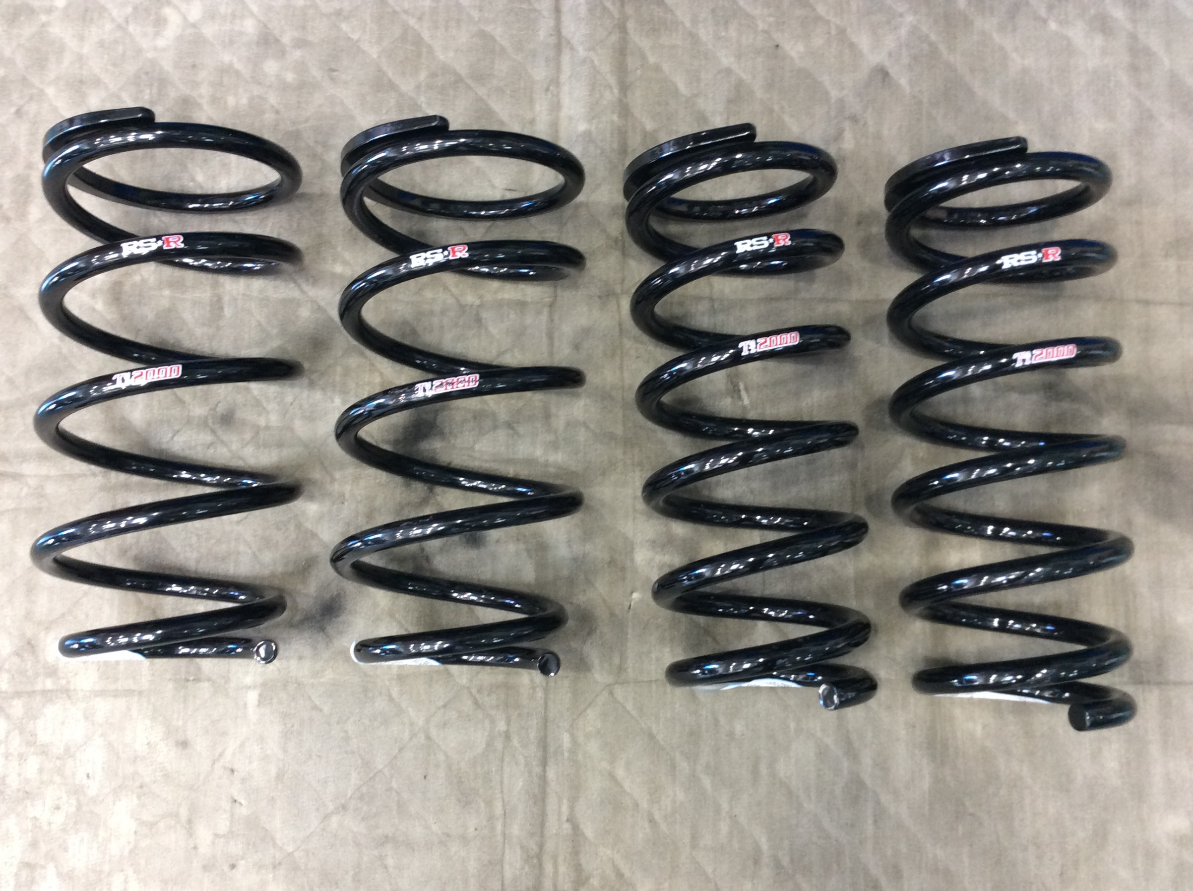 RS-R Ti2000 サスペンションキット Best i ARS-R サスペンション