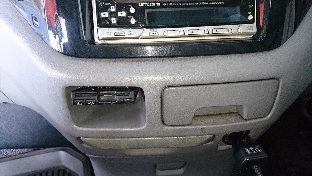 Etc取り付け Av カーナビ ドライブレコーダー Etc Etc取付 セットアップ スタッフ日記 コクピット 107 車のカスタマイズにかかわるスタッフより