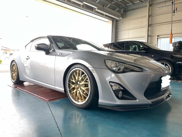 ZN6 86 × Kansaiサービス フロントリップ × クスコ スタビ交換