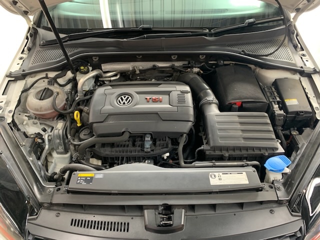◇Volkswagen GOLF GTI [AUCHH] 一般整備作業 ウォーターポンプ